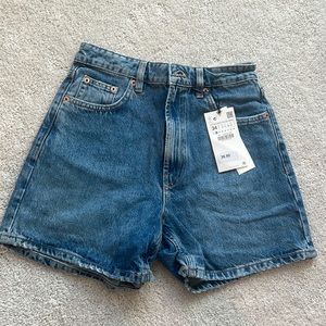 New with tags Zara Mom shorts